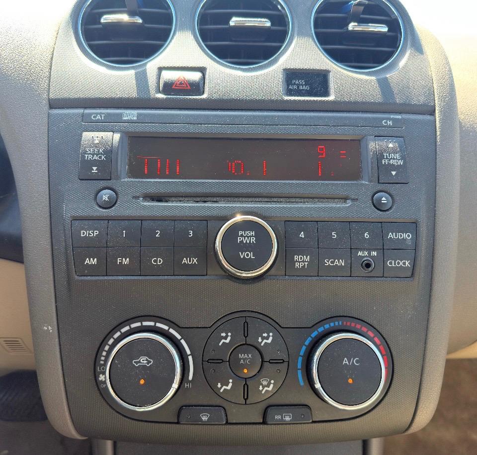 Nissan Altima 4dr Sdn I4 CVT 2.5 S 2012