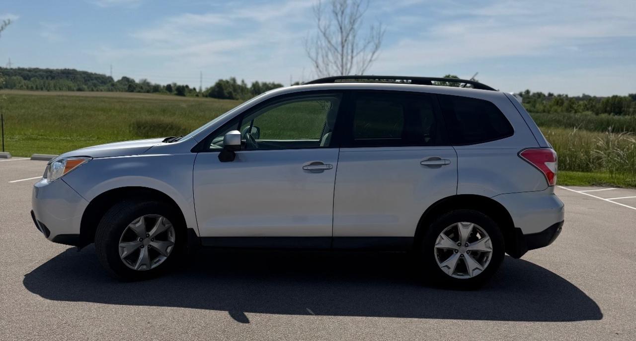 Subaru Forester 4dr CVT 2.5i Premium PZEV 2015