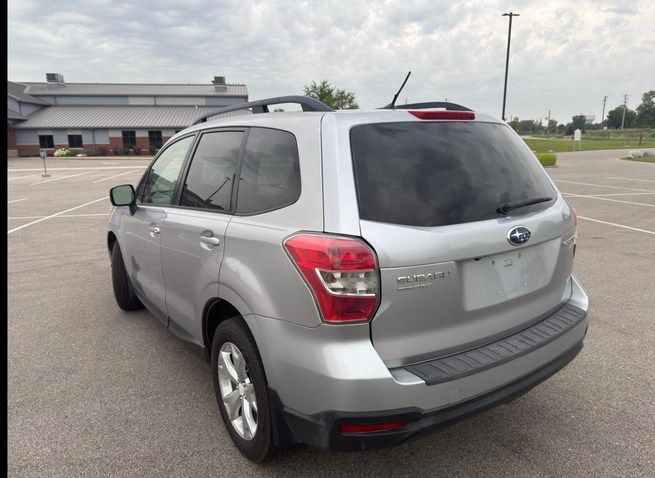 Subaru Forester 4dr CVT 2.5i Premium PZEV 2015
