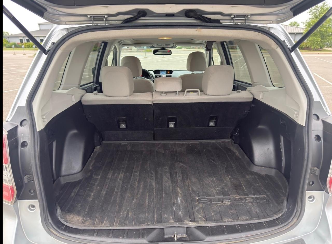 Subaru Forester 4dr CVT 2.5i Premium PZEV 2015