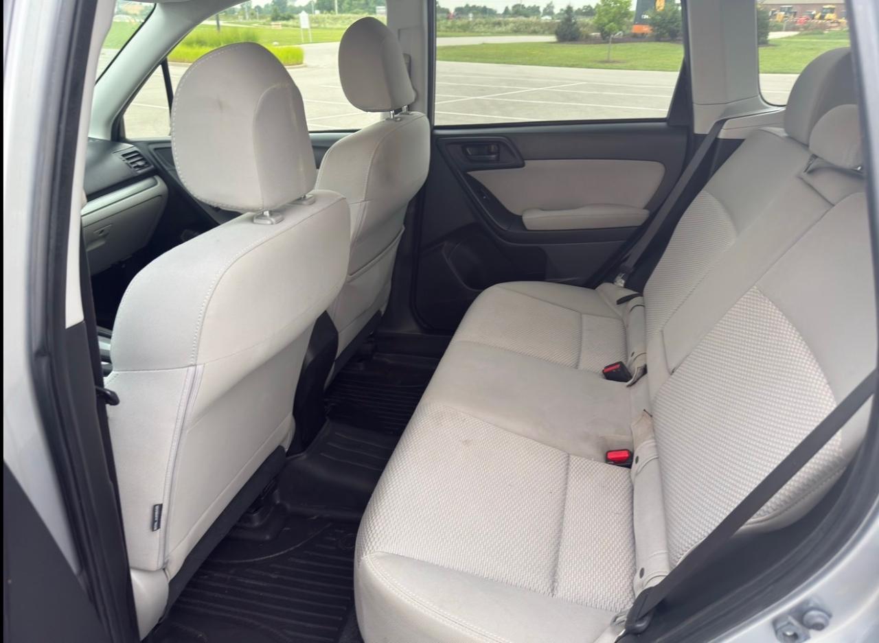 Subaru Forester 4dr CVT 2.5i Premium PZEV 2015