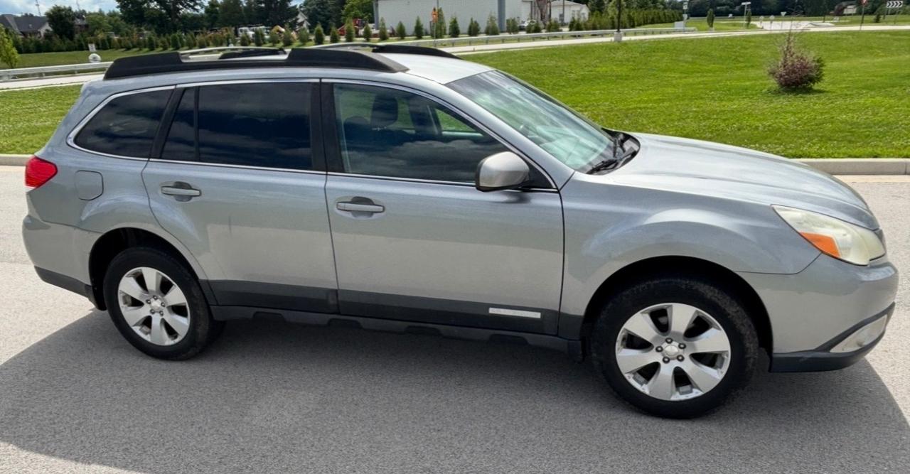 Subaru Outback 4dr Wgn H4 Auto 2.5i Prem AWP/HK Aud 2011