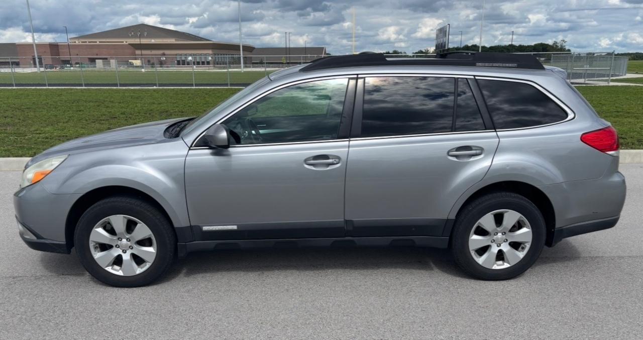 Subaru Outback 4dr Wgn H4 Auto 2.5i Prem AWP/HK Aud 2011