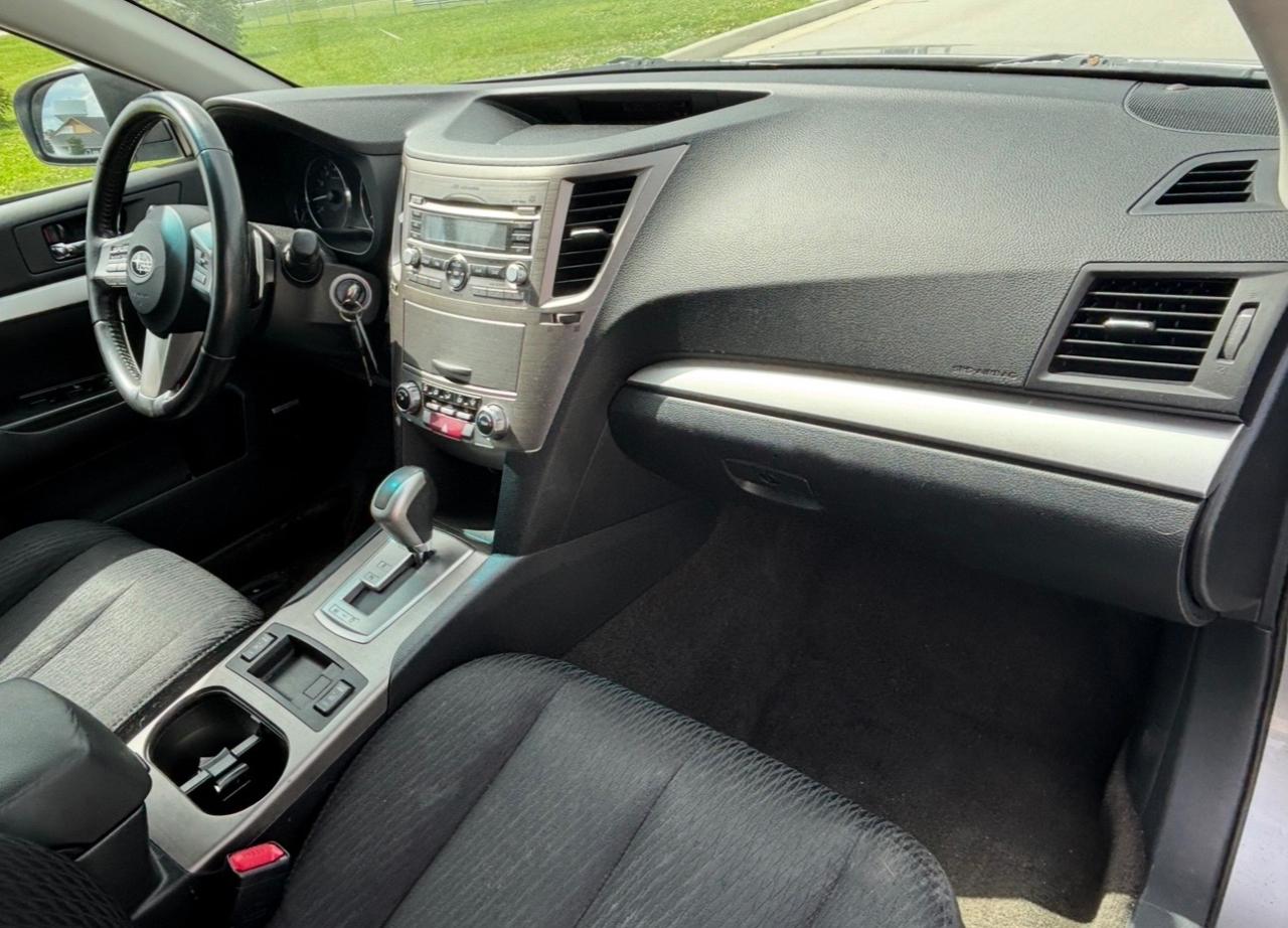 Subaru Outback 4dr Wgn H4 Auto 2.5i Prem AWP/HK Aud 2011