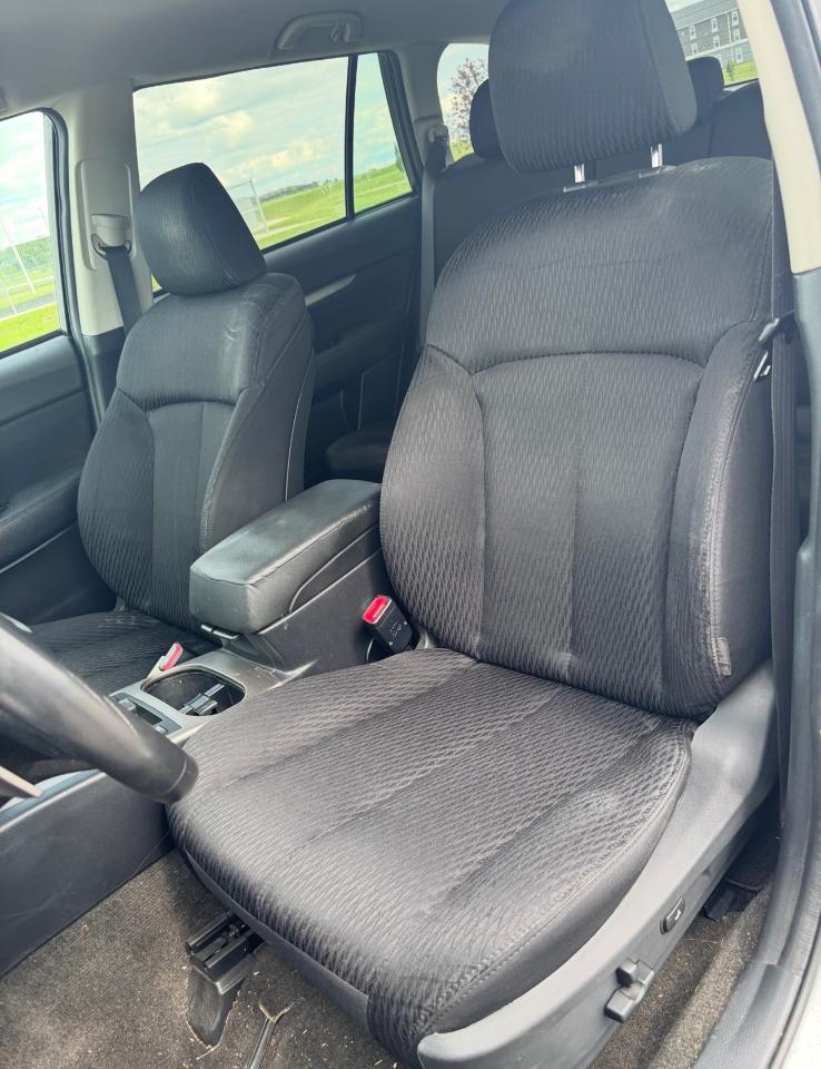 Subaru Outback 4dr Wgn H4 Auto 2.5i Prem AWP/HK Aud 2011