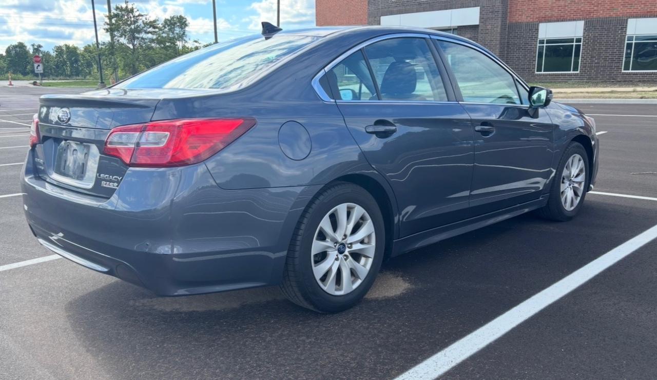 Subaru Legacy 2.5i Premium 2017