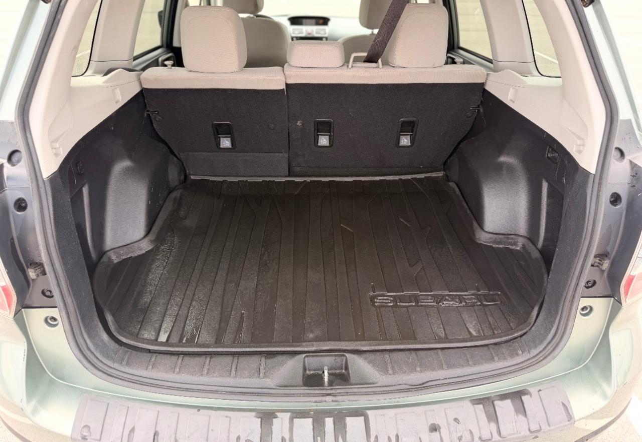Subaru Forester 4dr CVT 2.5i Premium PZEV 2016