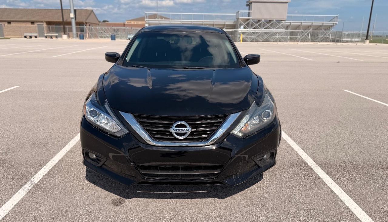 Nissan Altima 2.5 SR Sedan 2017