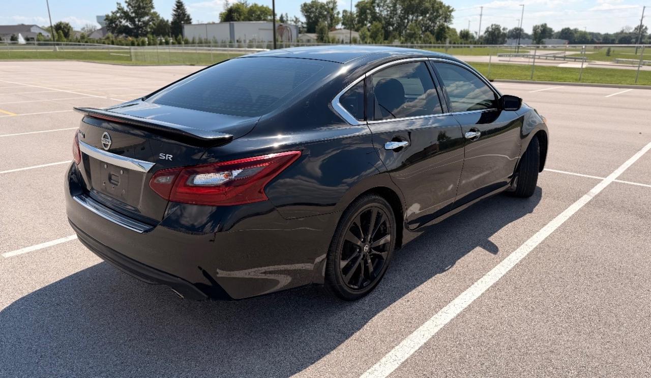 Nissan Altima 2.5 SR Sedan 2017