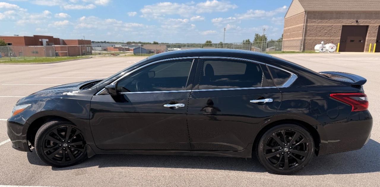 Nissan Altima 2.5 SR Sedan 2017