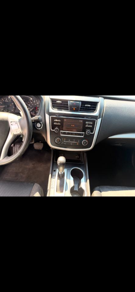 Nissan Altima 2.5 SR Sedan 2017