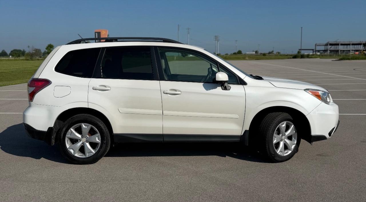 Subaru Forester 4dr CVT 2.5i Premium PZEV 2015