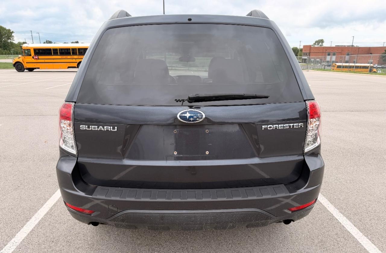 Subaru Forester 4dr Auto 2.5X Premium 2012
