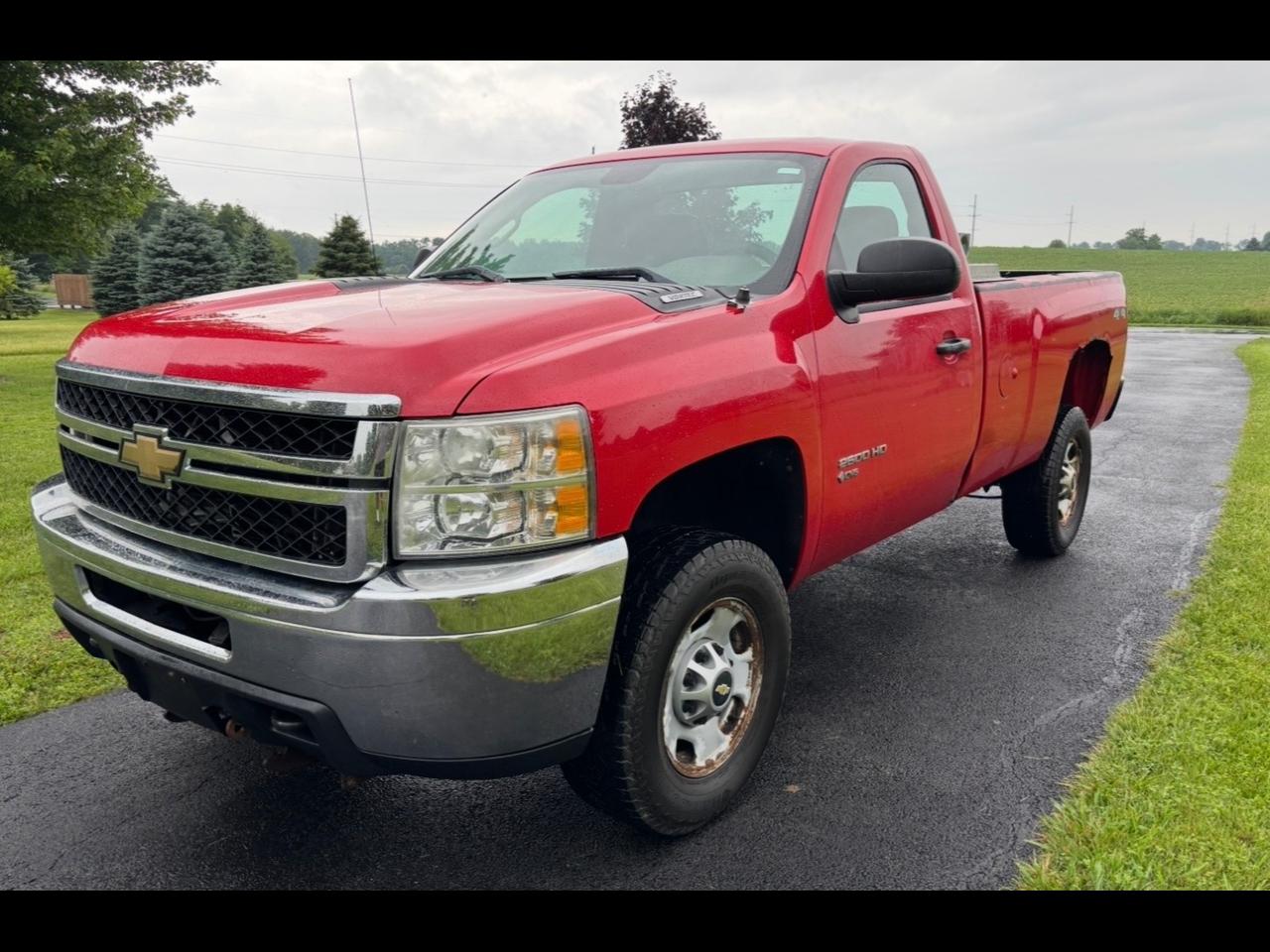 2011 Chevrolet Silverado 2500HD 4WD Reg Cab 133.7" Work Truck