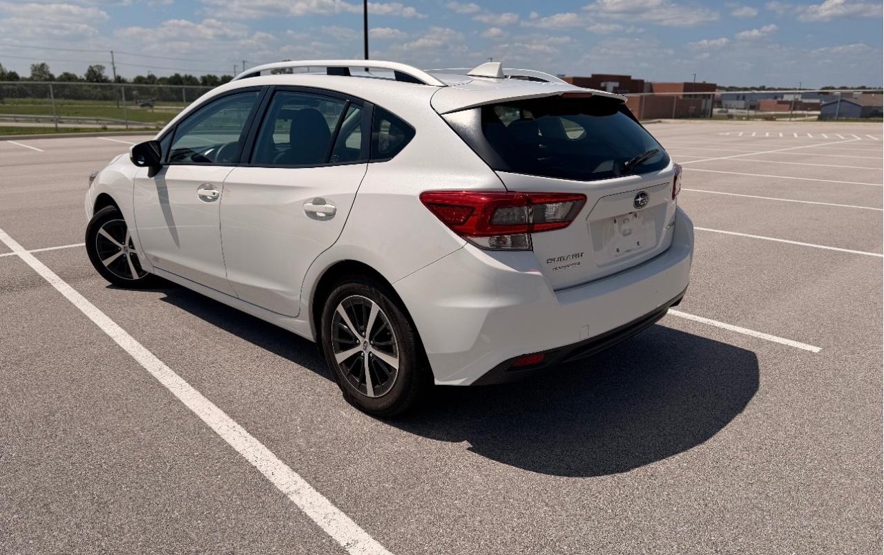 Subaru Impreza Premium 5-door CVT 2020