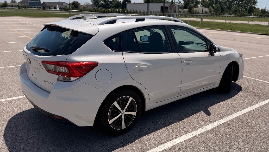 Subaru Impreza Premium 5-door CVT 2020