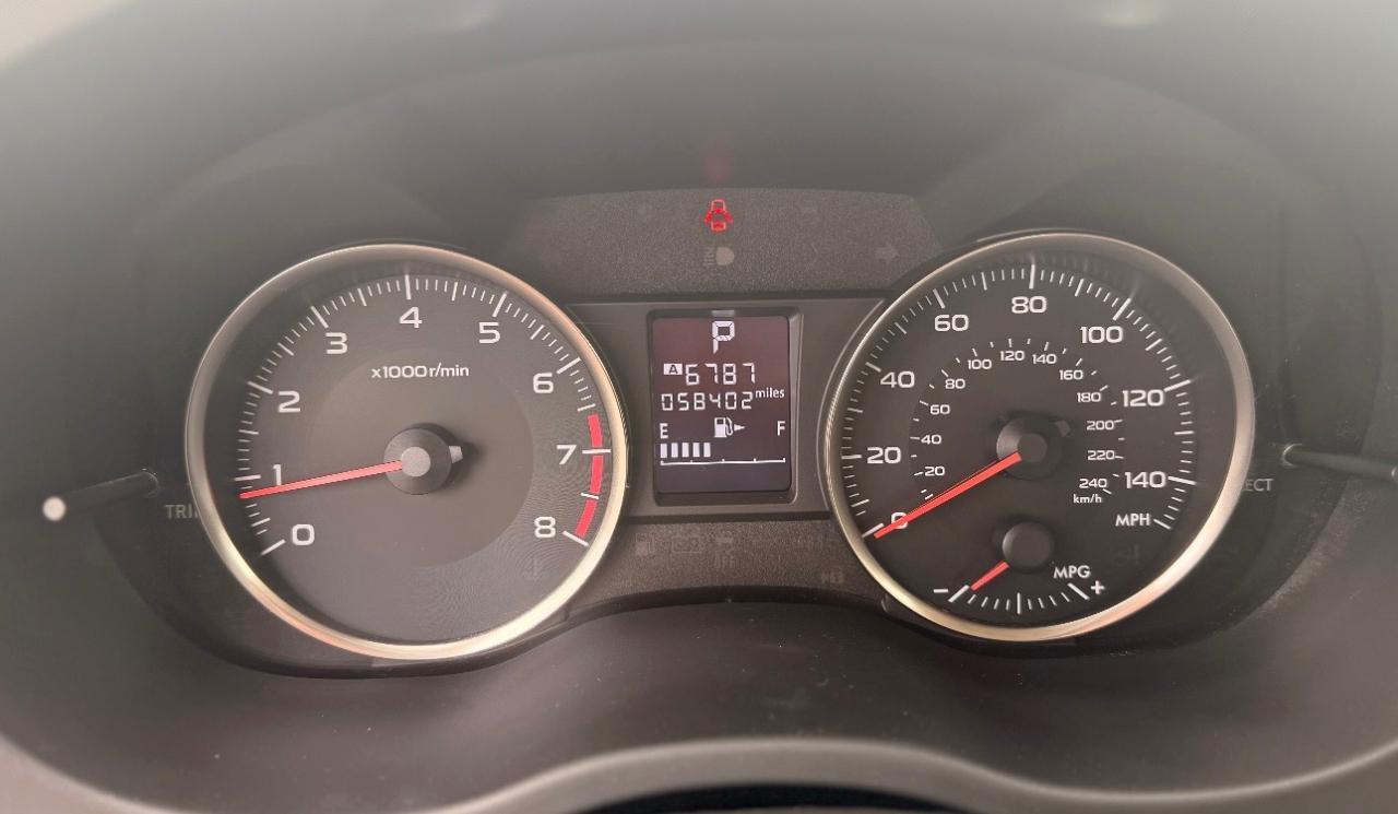 Subaru Impreza Wagon 5dr CVT 2.0i 2015