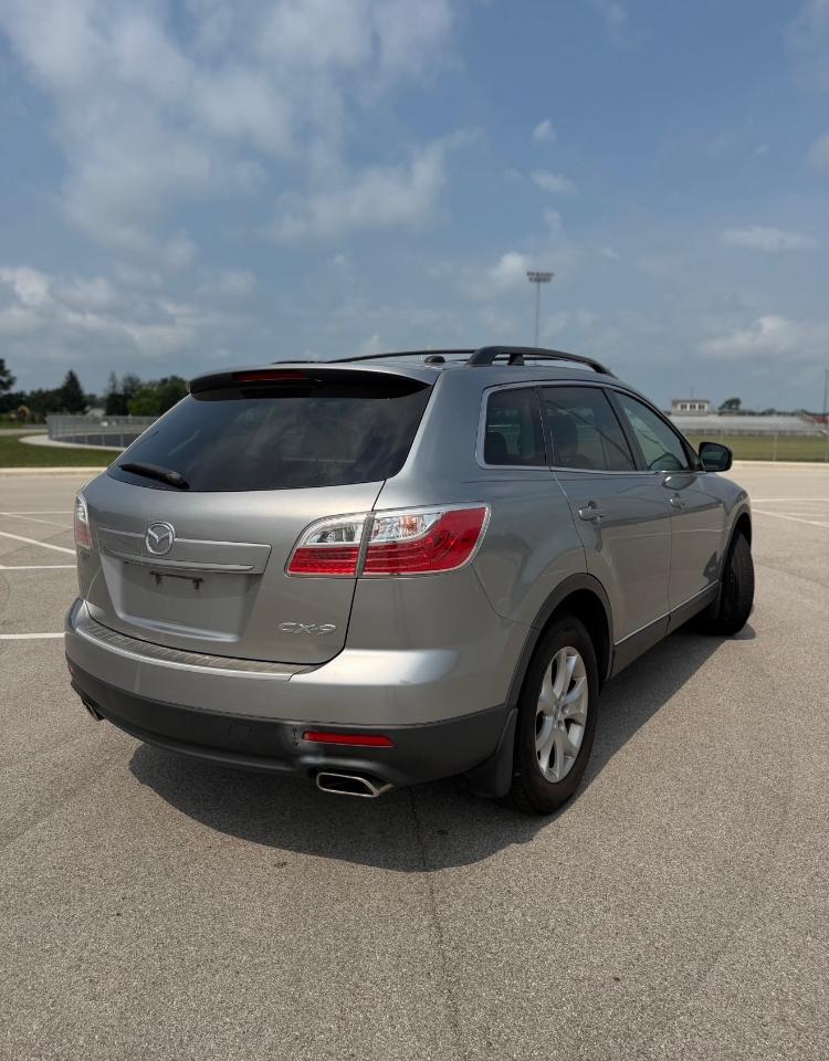 Mazda CX-9 FWD 4dr Touring 2011