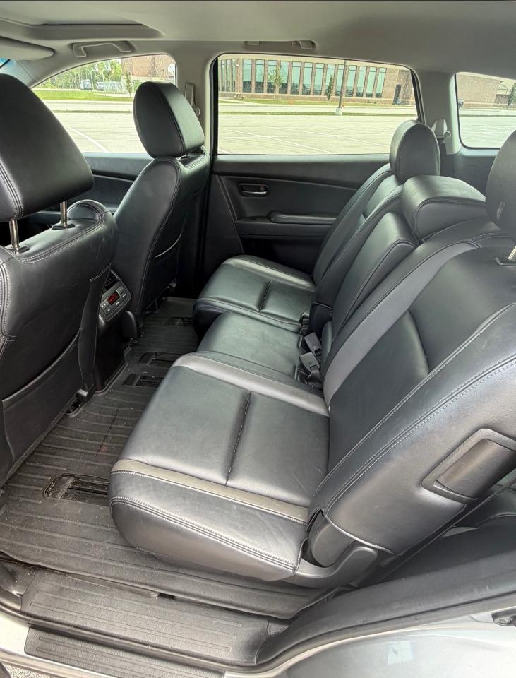 Mazda CX-9 FWD 4dr Touring 2011