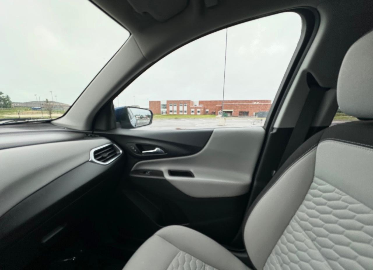 Chevrolet Equinox AWD 4dr LT w/1LT 2021