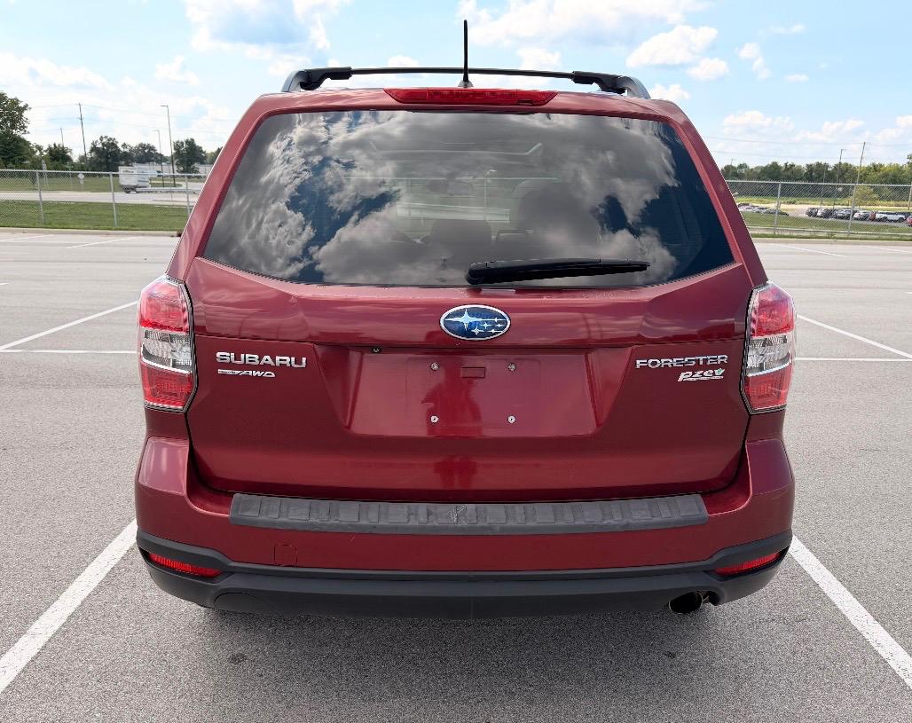 Subaru Forester 4dr CVT 2.5i Premium PZEV 2015