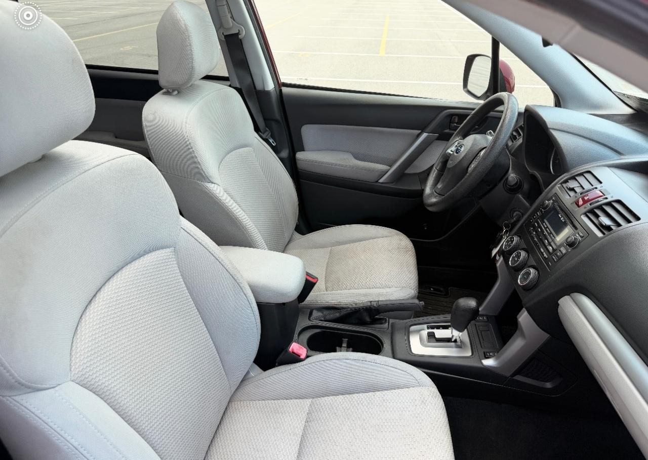 Subaru Forester 4dr CVT 2.5i Premium PZEV 2015