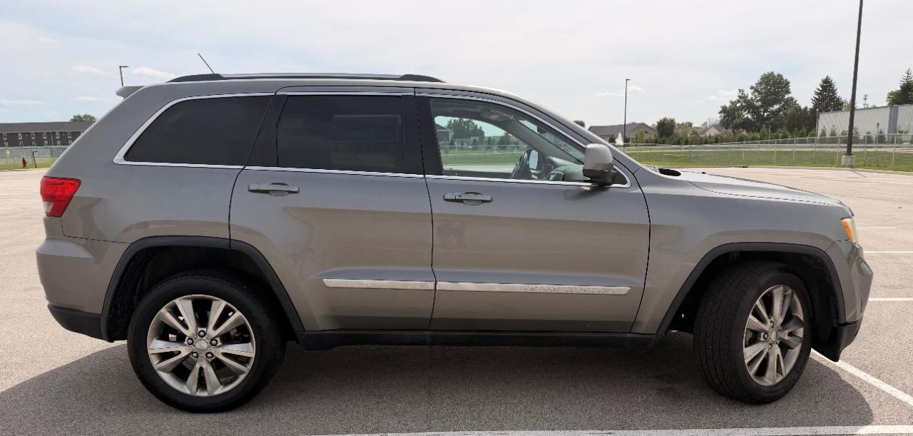 Jeep Grand Cherokee 4WD 4dr Laredo 2013