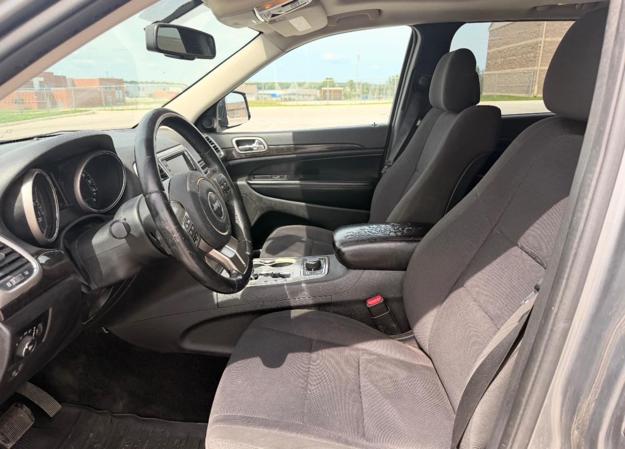 Jeep Grand Cherokee 4WD 4dr Laredo 2013