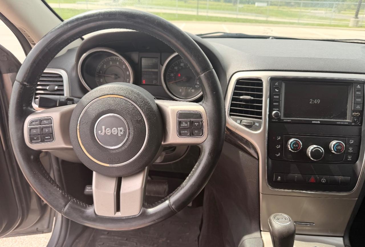 Jeep Grand Cherokee 4WD 4dr Laredo 2013