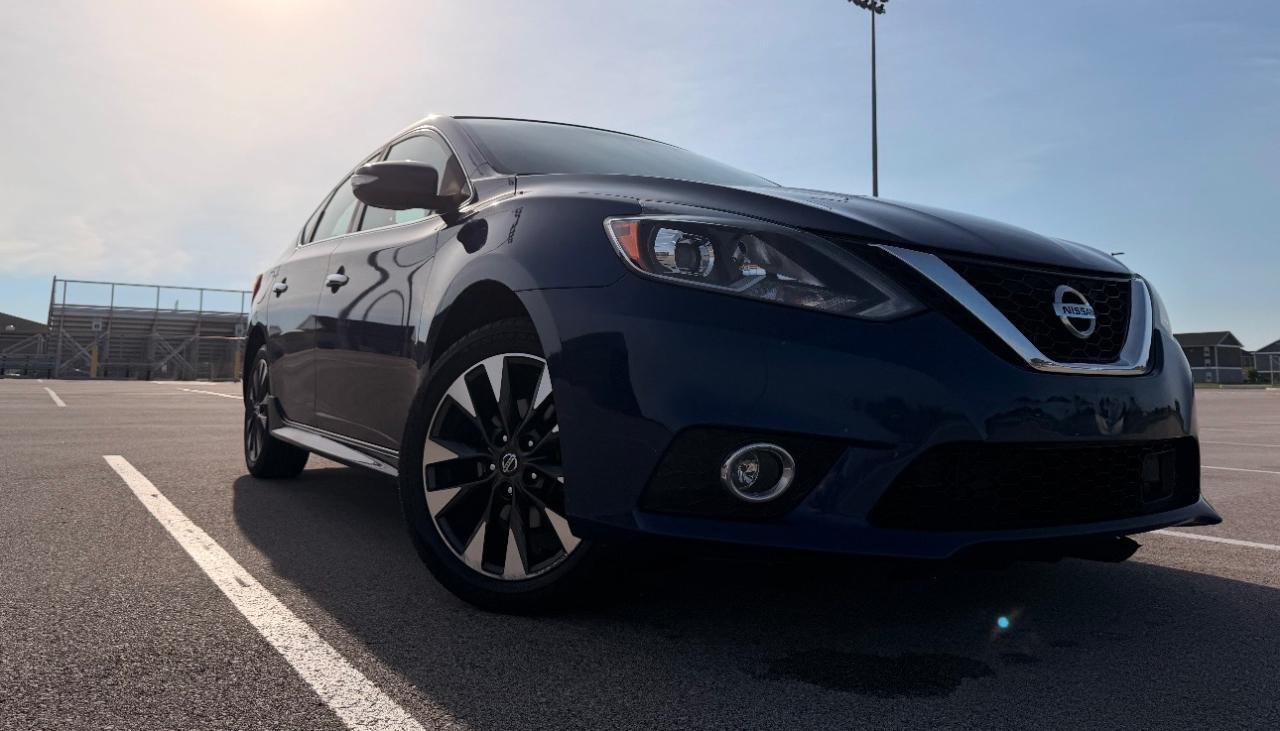 Nissan Sentra SR CVT 2019
