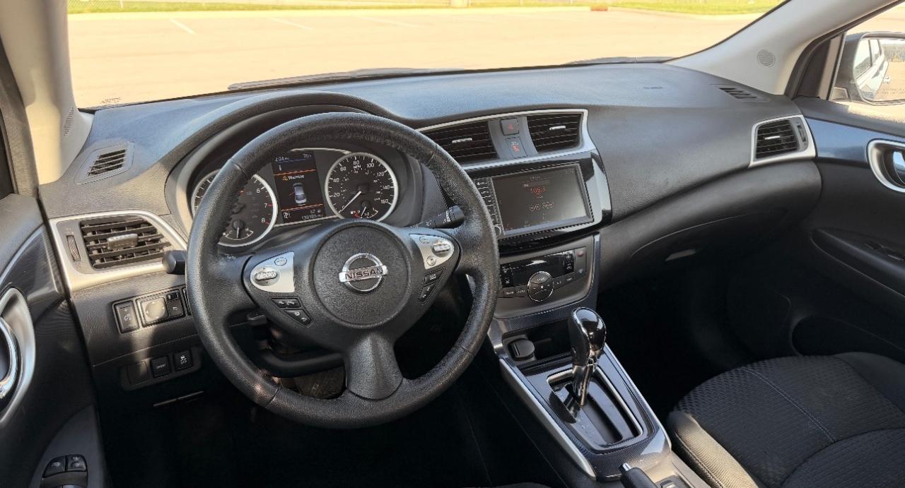 Nissan Sentra SR CVT 2019