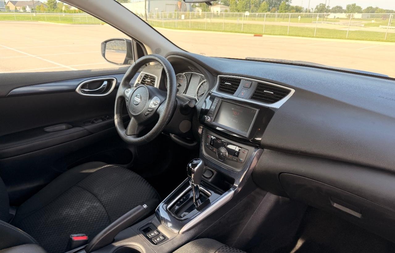 Nissan Sentra SR CVT 2019
