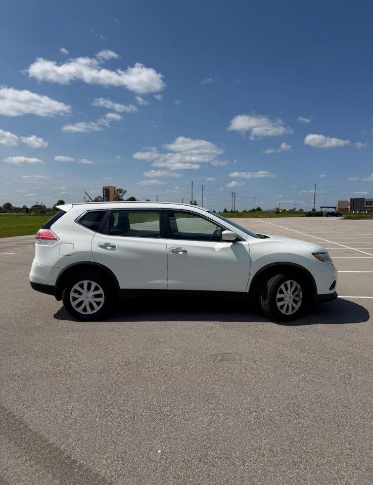 Nissan Rogue AWD 4dr S 2015