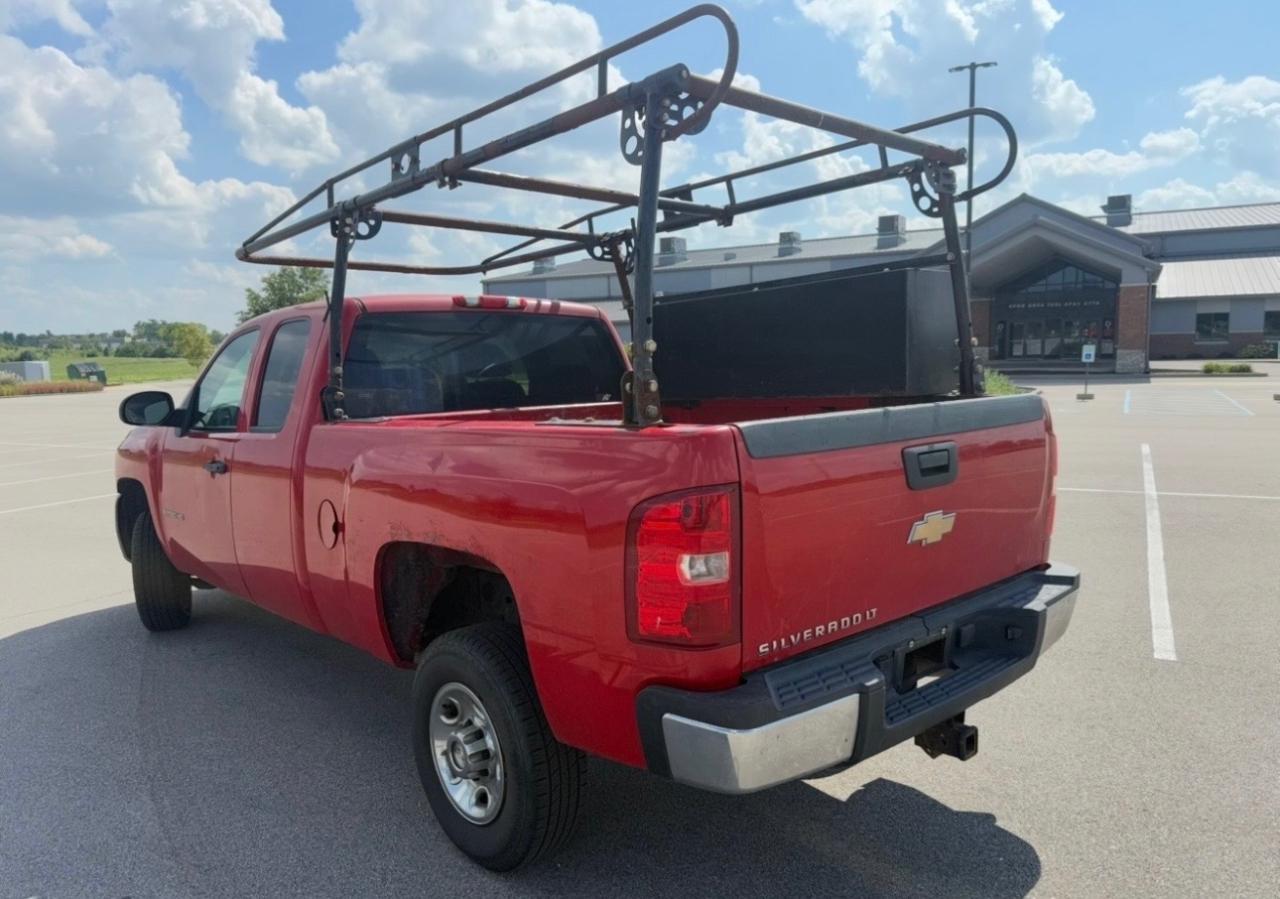 Chevrolet Silverado 2500HD 4WD Ext Cab 143.5" Work Truck 2008