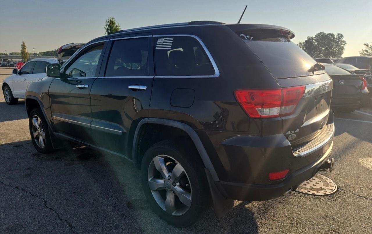 Jeep Grand Cherokee 4WD 4dr Overland 2011