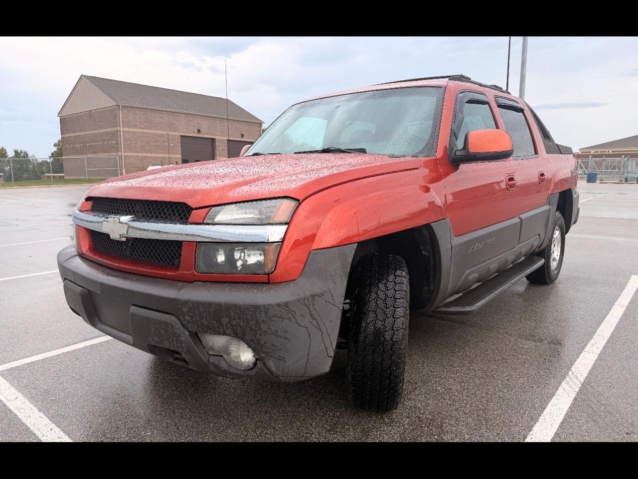 2003 Chevrolet Avalanche 1500 5dr Crew Cab 130" WB 4WD