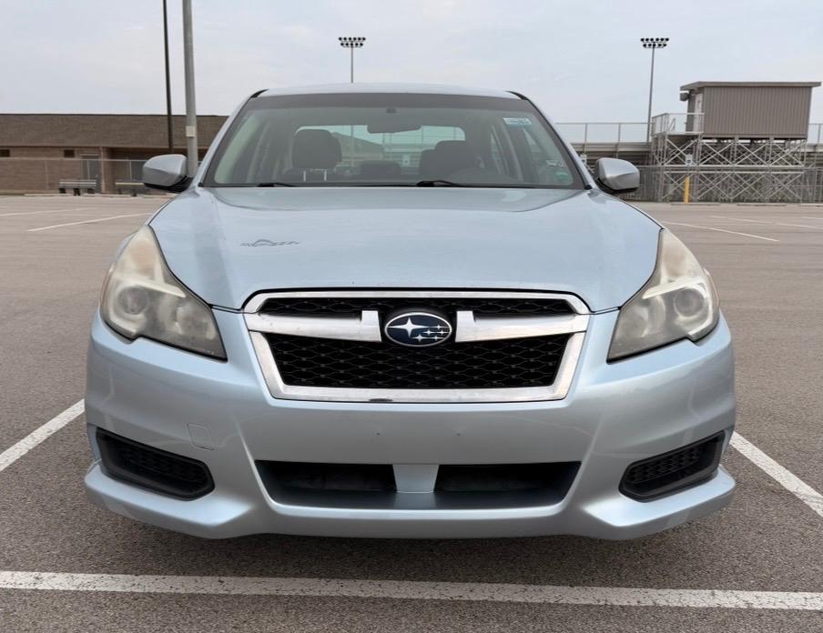 Subaru Legacy 4dr Sdn H4 Auto 2.5i Premium 2013