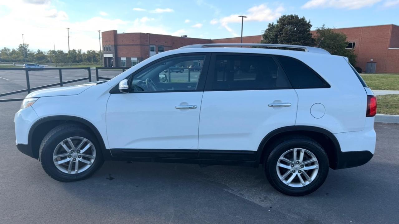 Kia Sorento 2WD 4dr I4 LX 2015
