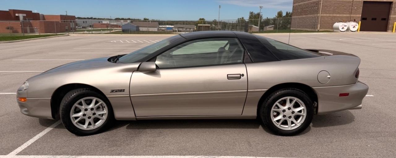 Chevrolet Camaro 2dr Cpe Z28 2002