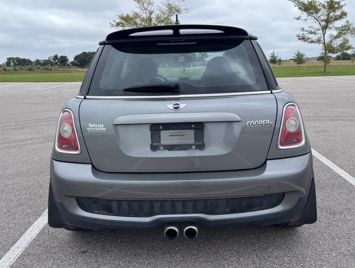 MINI Cooper Hardtop 2dr Cpe S 2010