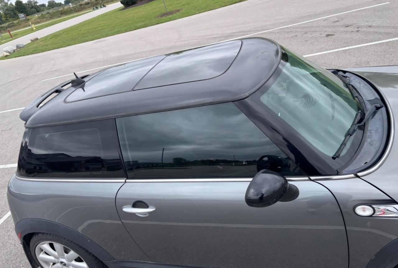 MINI Cooper Hardtop 2dr Cpe S 2010