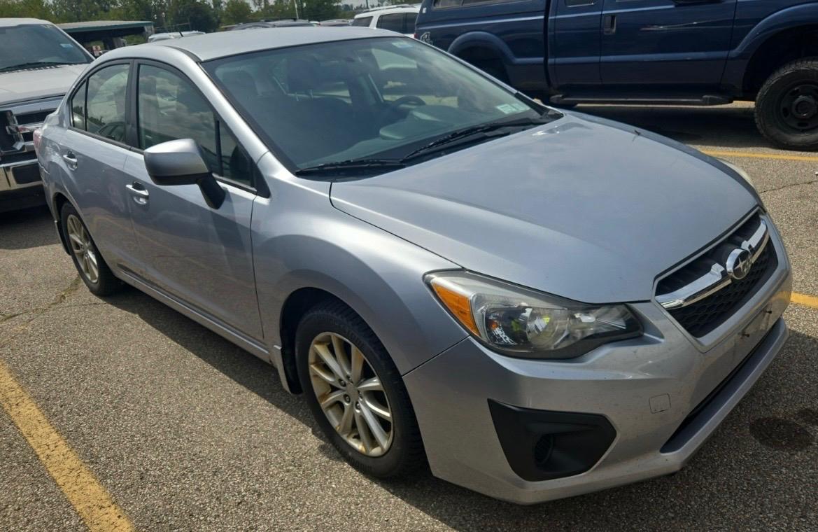 Subaru Impreza Sedan 4dr Auto 2.0i Premium 2014