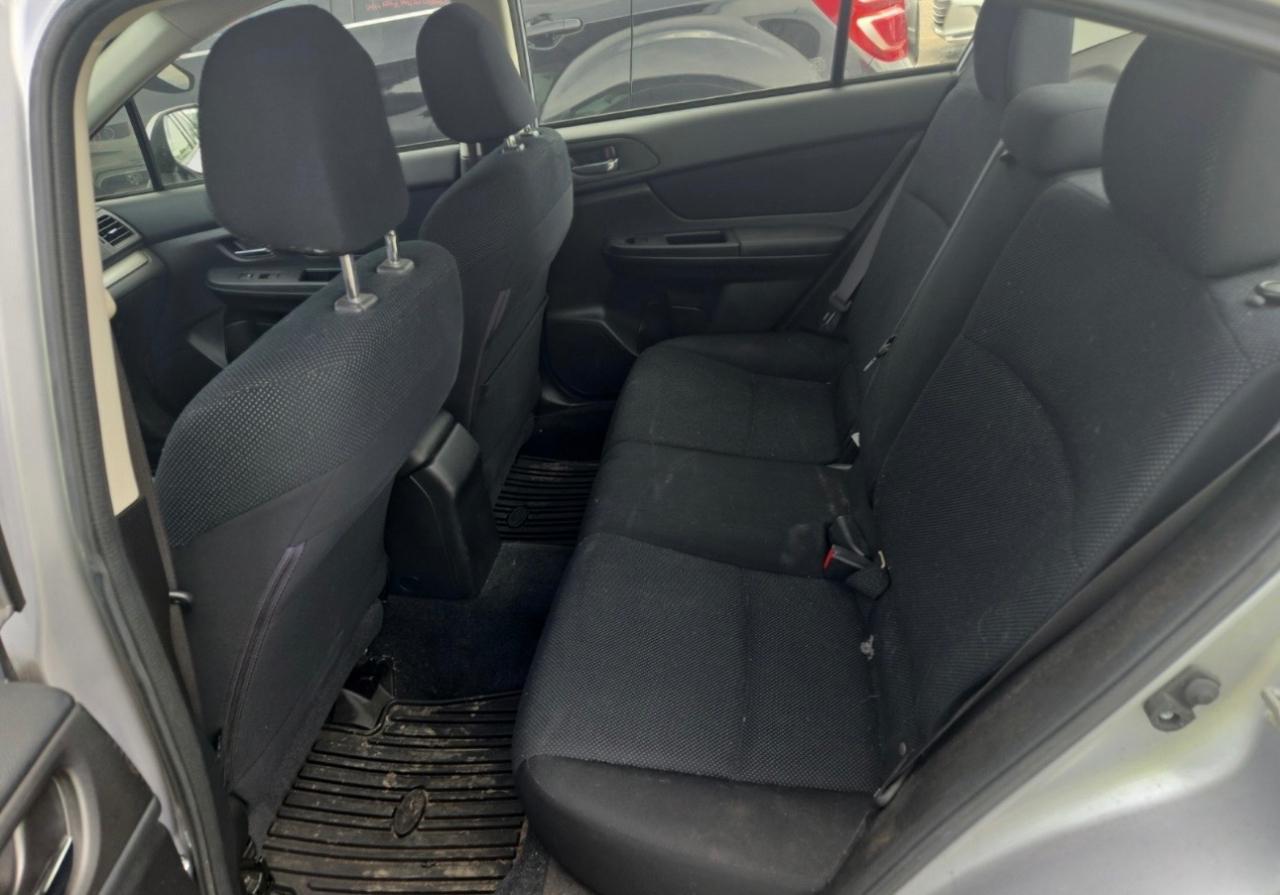 Subaru Impreza Sedan 4dr Auto 2.0i Premium 2014