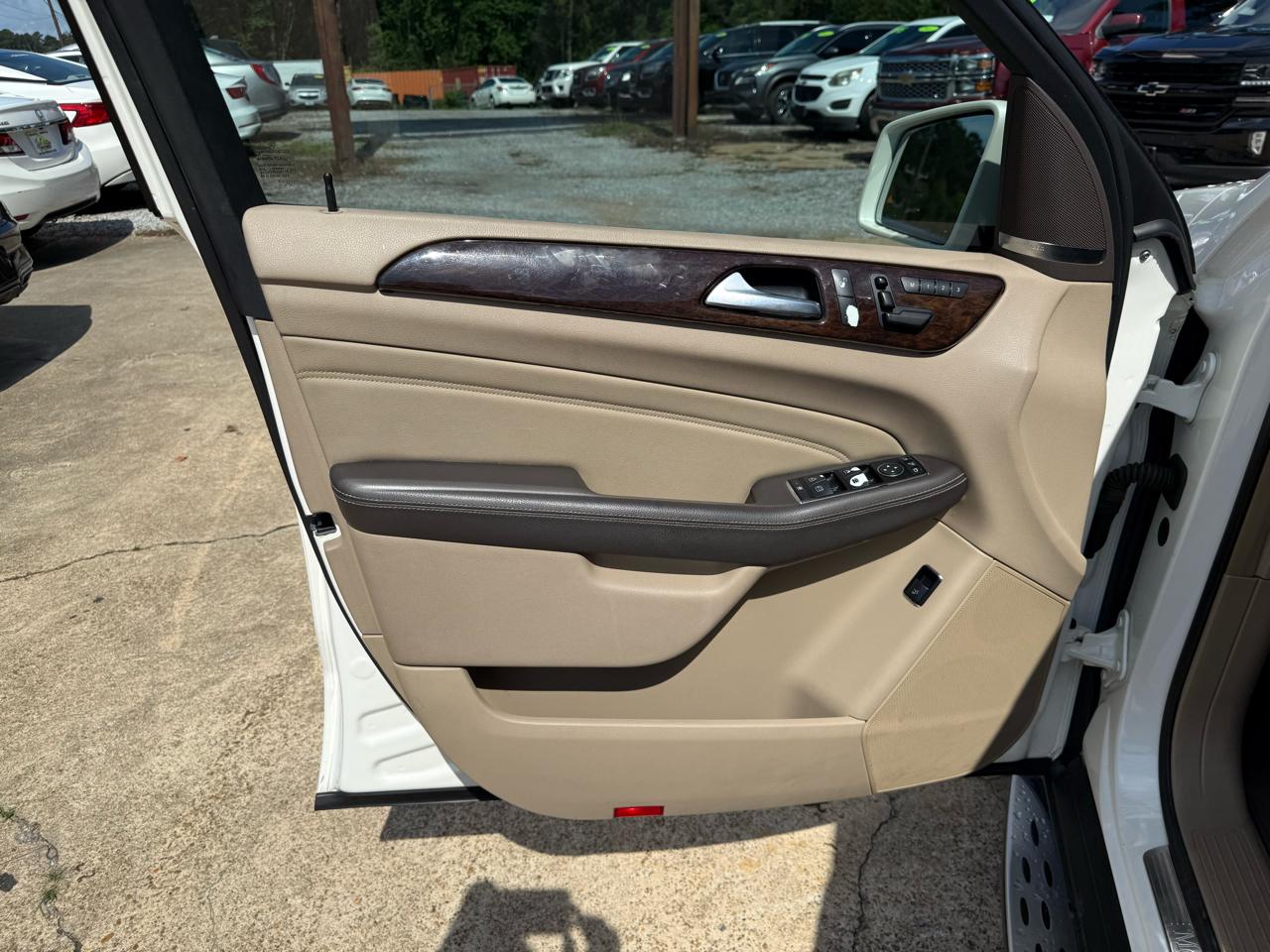 Mercedes-Benz M-Class 4MATIC 4dr ML 350 2012