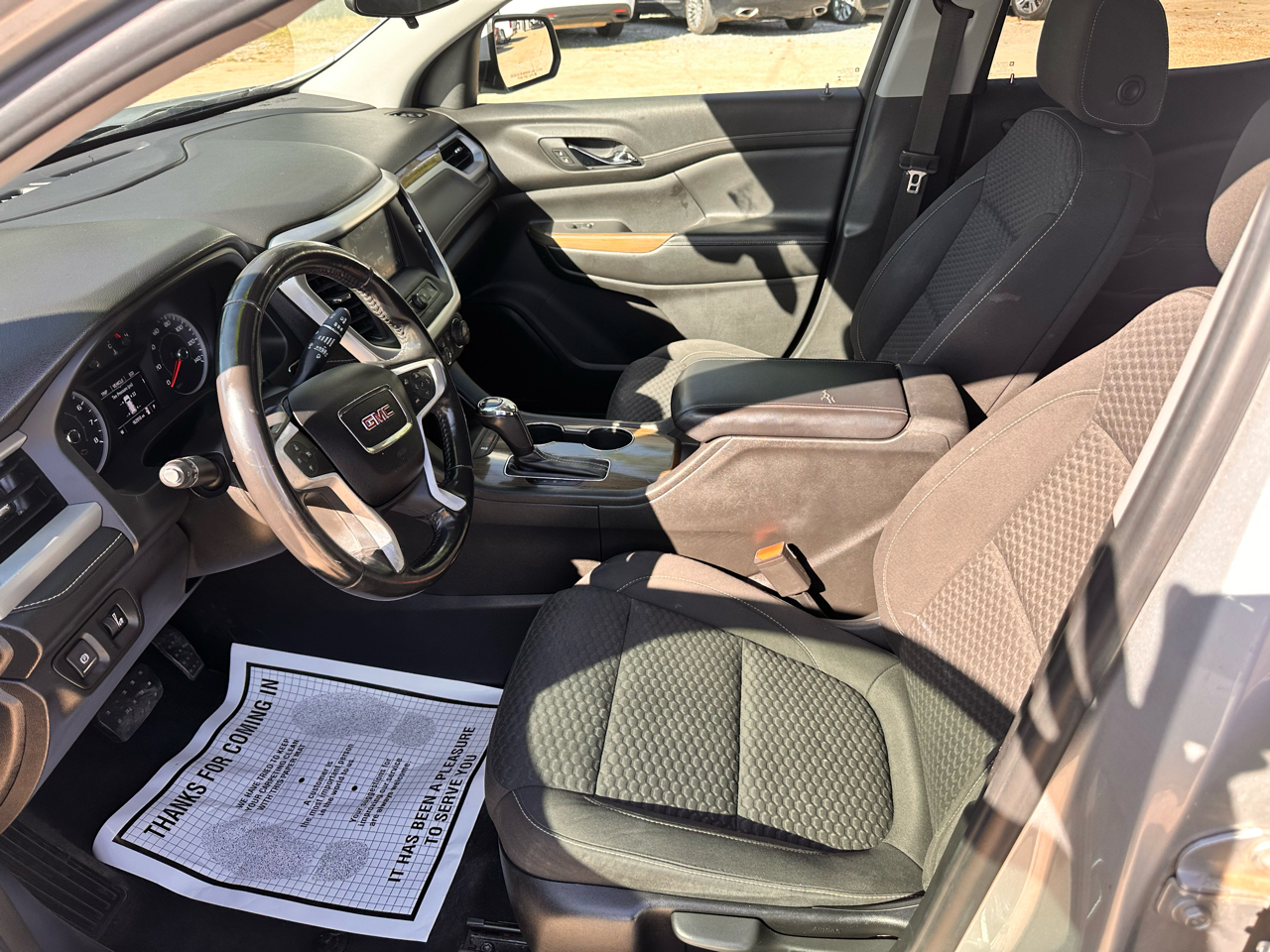 GMC Acadia FWD 4dr SLE w/SLE-1 2019 GMC Acadia FWD 4dr SLE w/SLE-1 2019