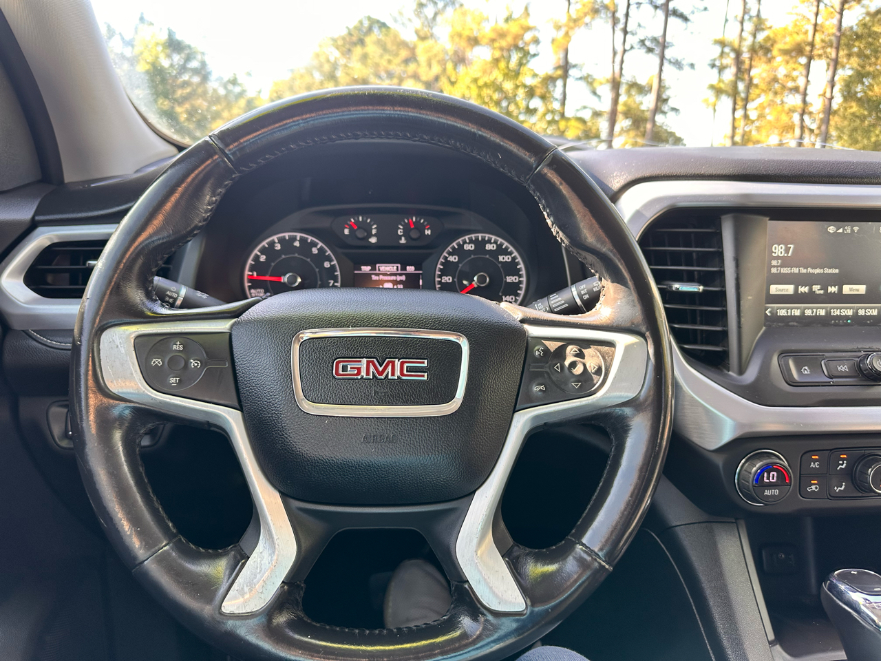 GMC Acadia FWD 4dr SLE w/SLE-1 2019 GMC Acadia FWD 4dr SLE w/SLE-1 2019