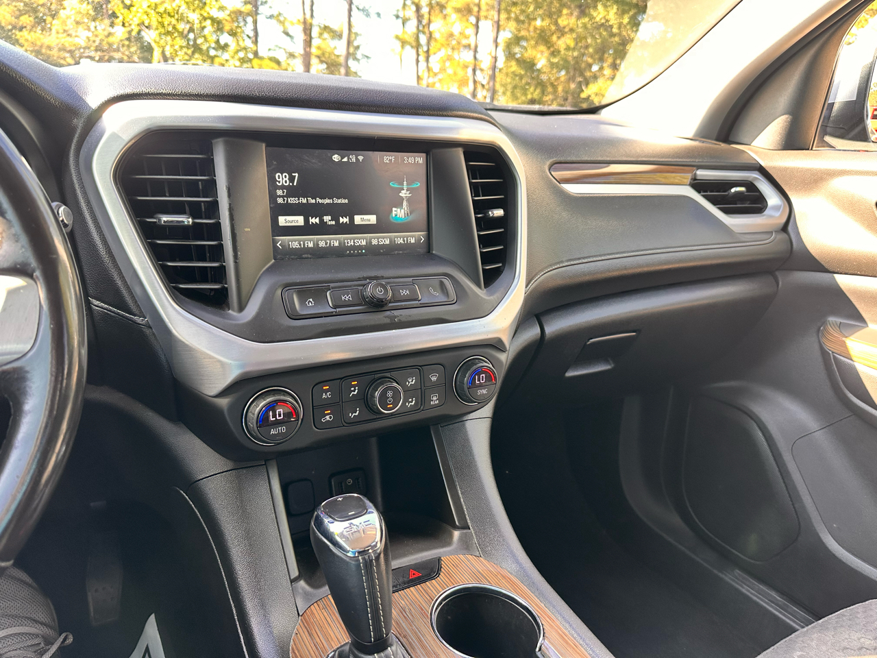GMC Acadia FWD 4dr SLE w/SLE-1 2019 GMC Acadia FWD 4dr SLE w/SLE-1 2019