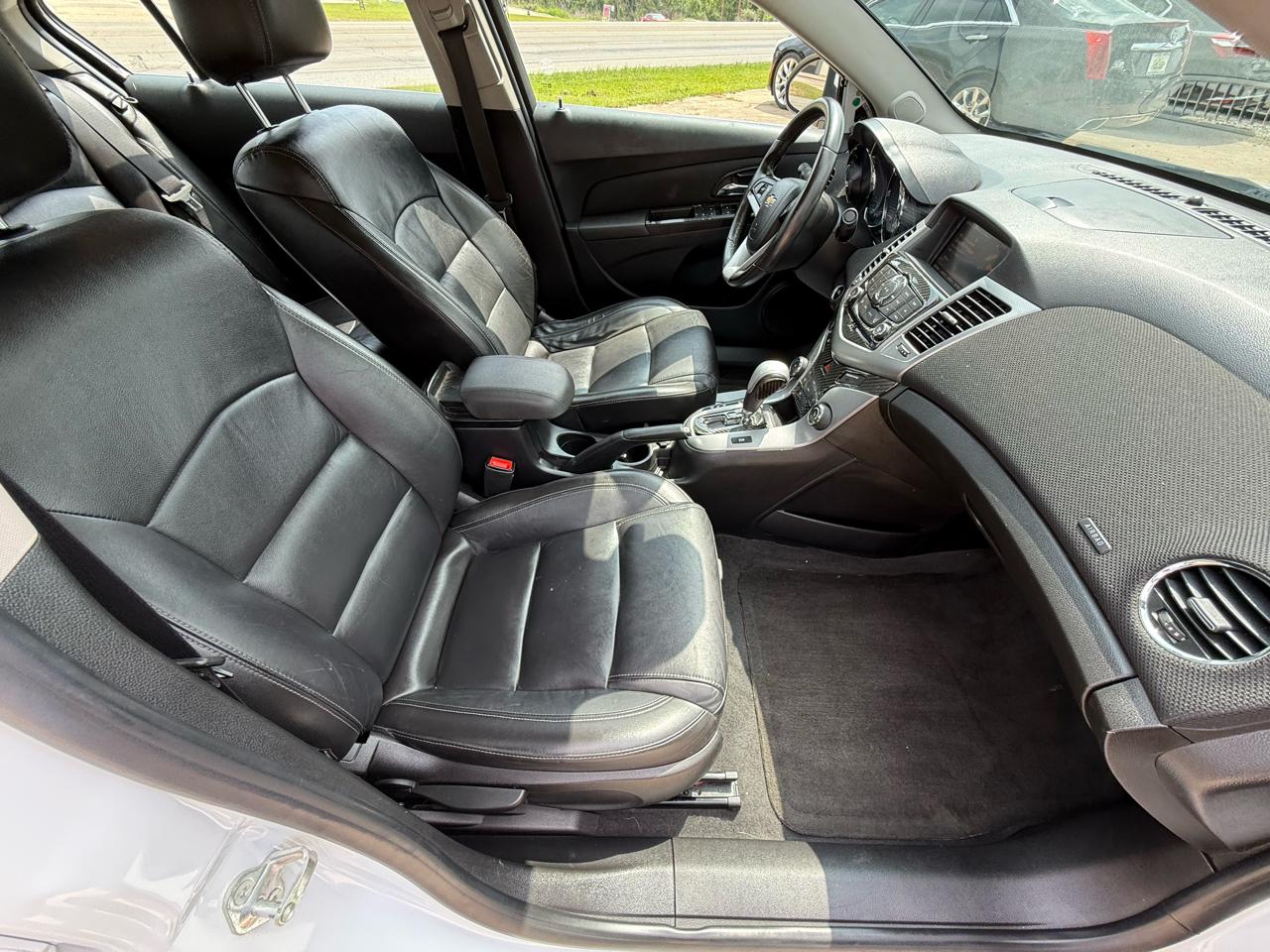 Chevrolet Cruze 4dr Sdn LTZ 2014