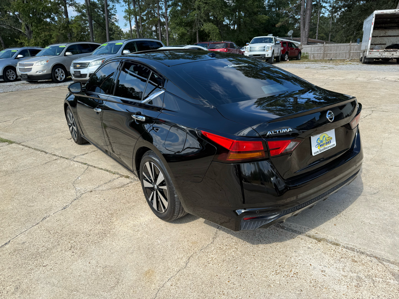 Nissan Altima 2.5 SV Sedan 2019 Nissan Altima 2.5 SV Sedan 2019