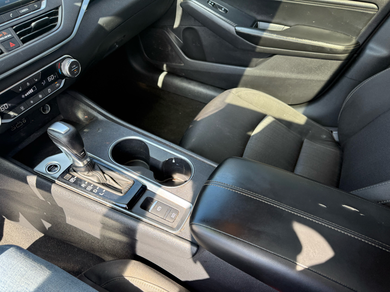 Nissan Altima 2.5 SV Sedan 2019 Nissan Altima 2.5 SV Sedan 2019